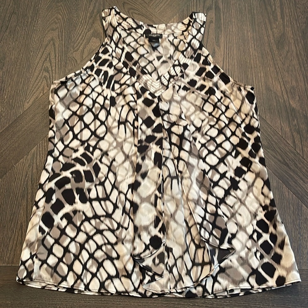 Ann Taylor Black and White Tank Size Small